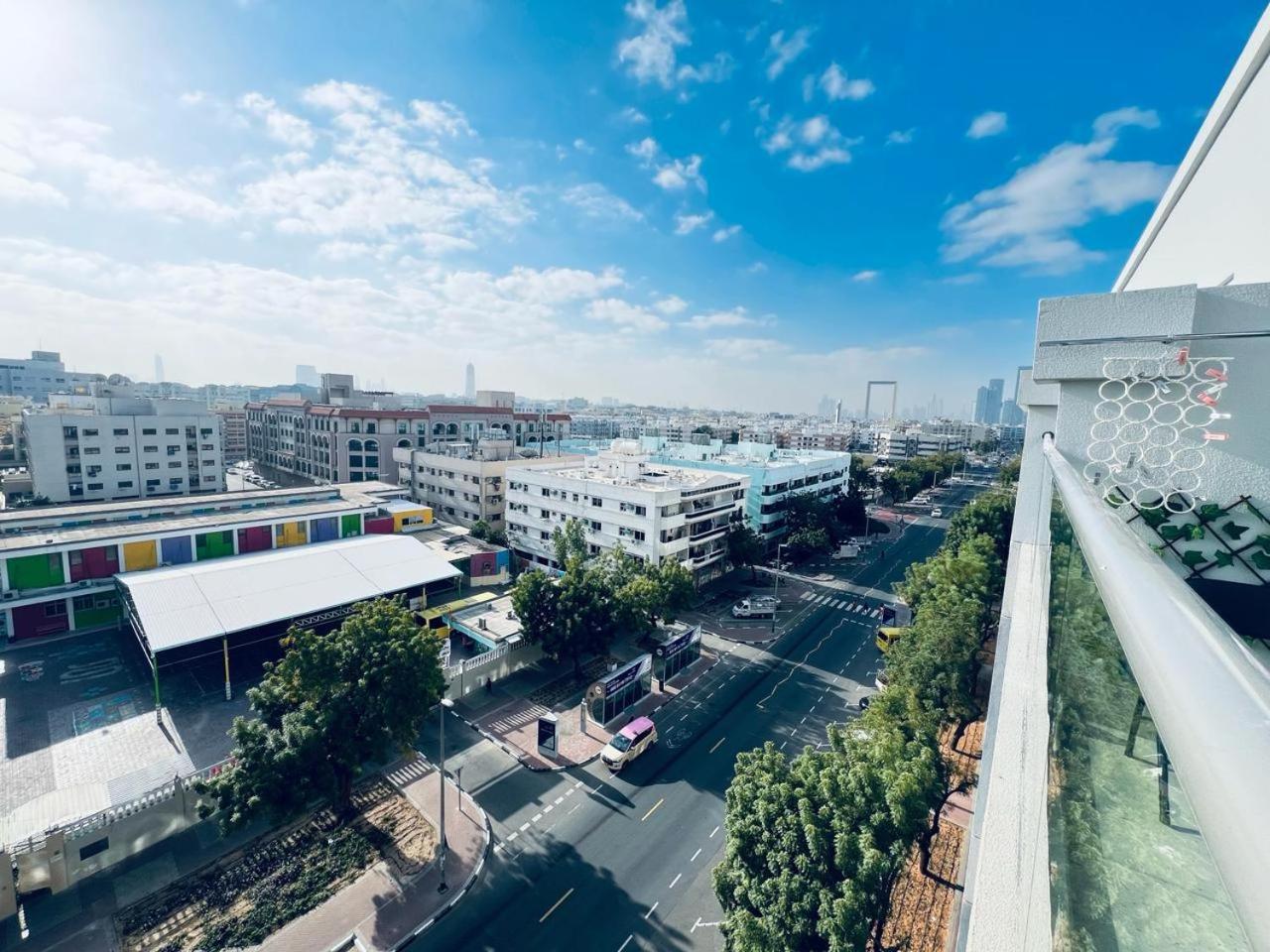 迪拜Moon Backpackers Burjman Exit 2, Family Partitions, Loft Partitions,公寓 外观 照片