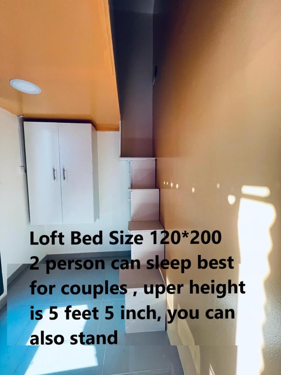 迪拜Moon Backpackers Burjman Exit 2, Family Partitions, Loft Partitions,公寓 外观 照片