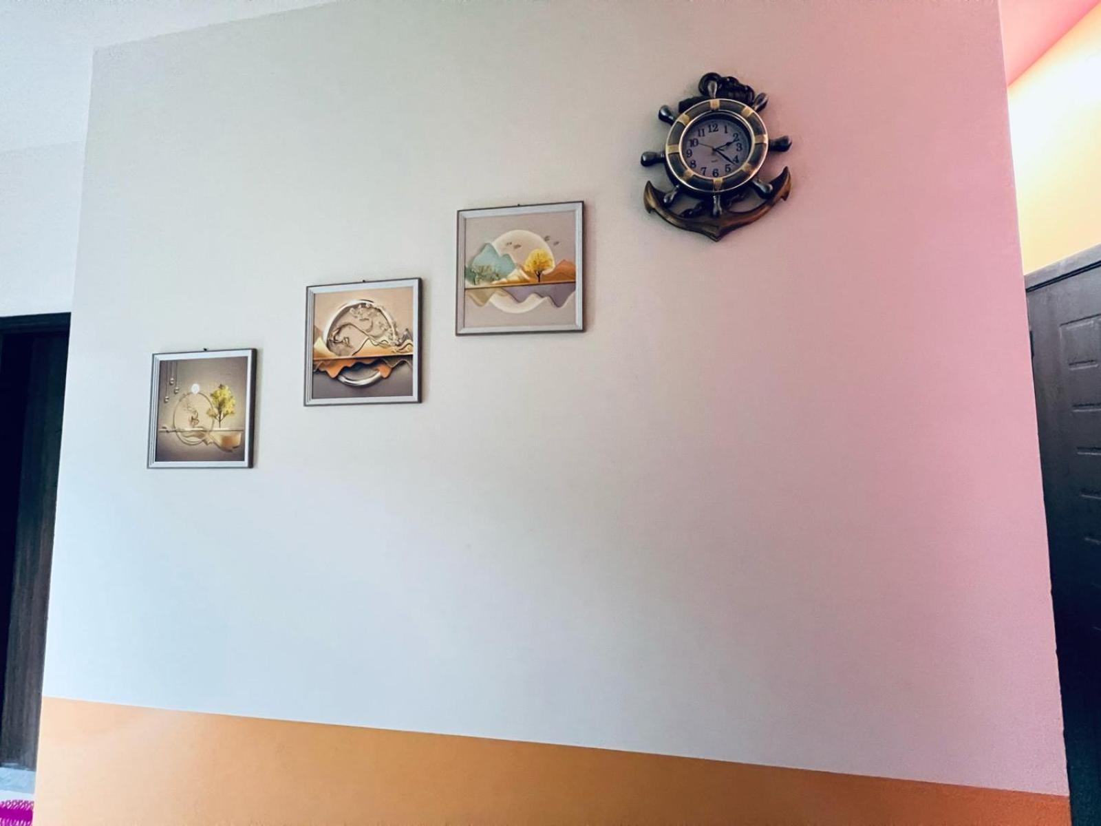 迪拜Moon Backpackers Burjman Exit 2, Family Partitions, Loft Partitions,公寓 外观 照片